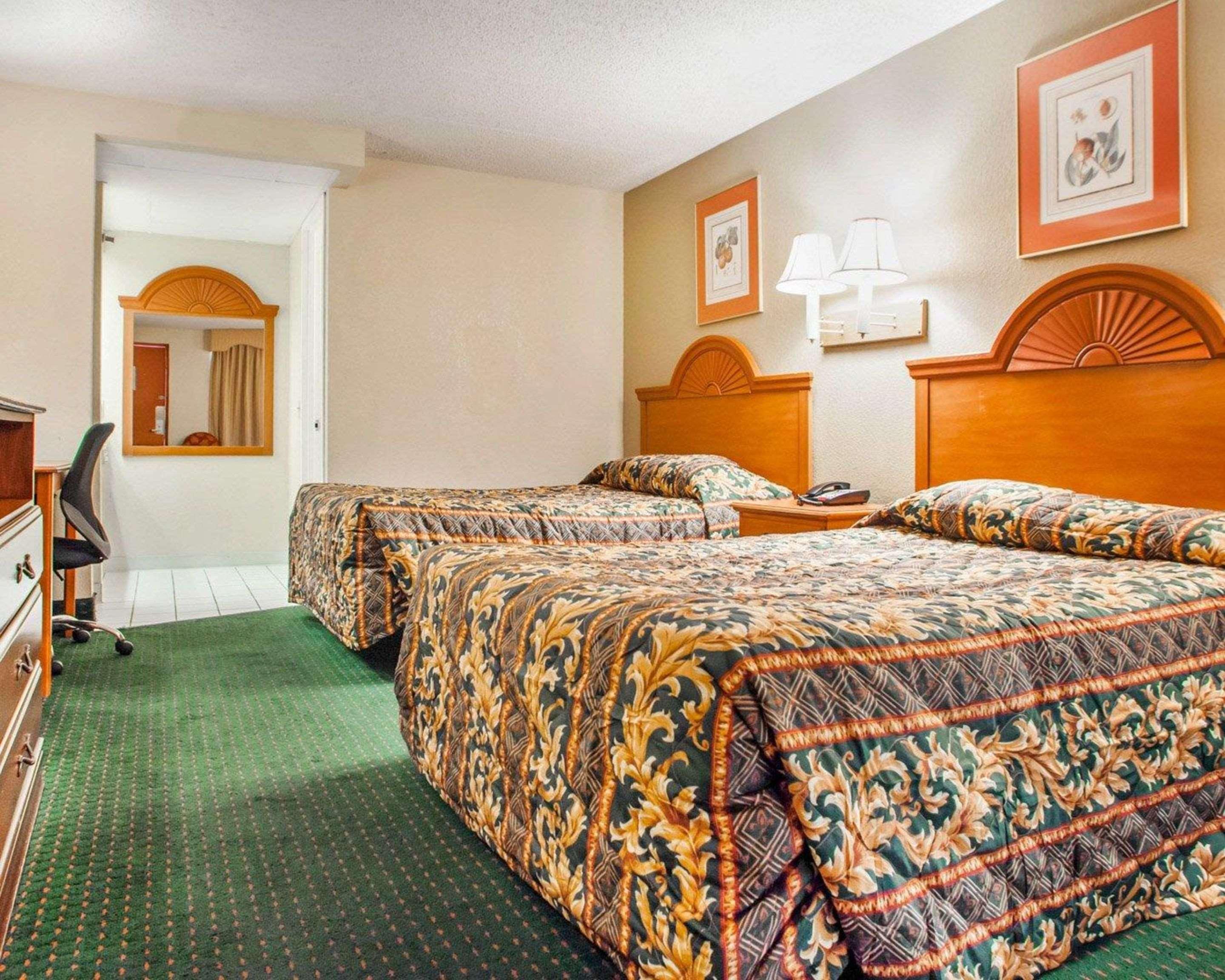 Rodeway Inn Mount Laurel Hwy 73 Luaran gambar