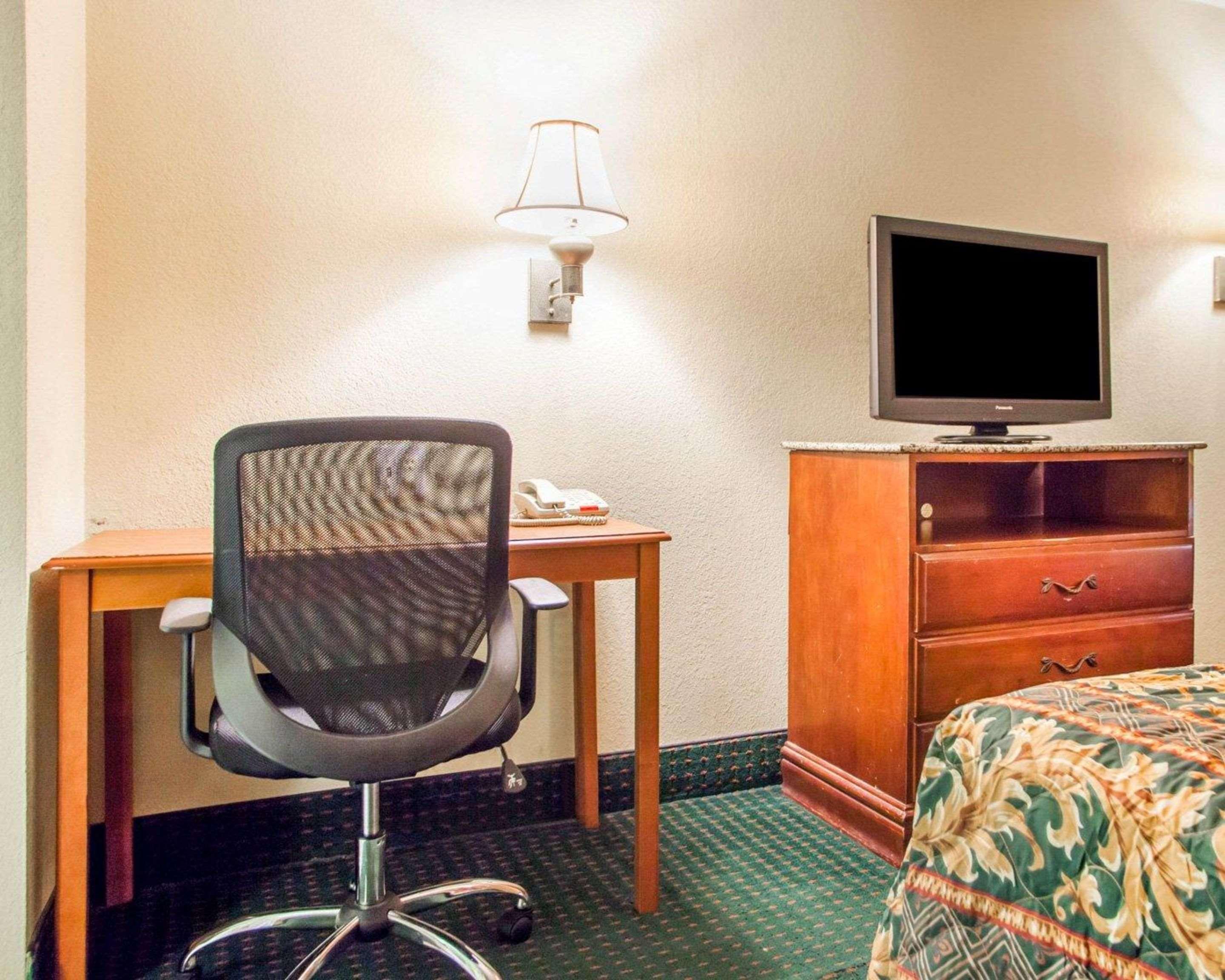Rodeway Inn Mount Laurel Hwy 73 Luaran gambar