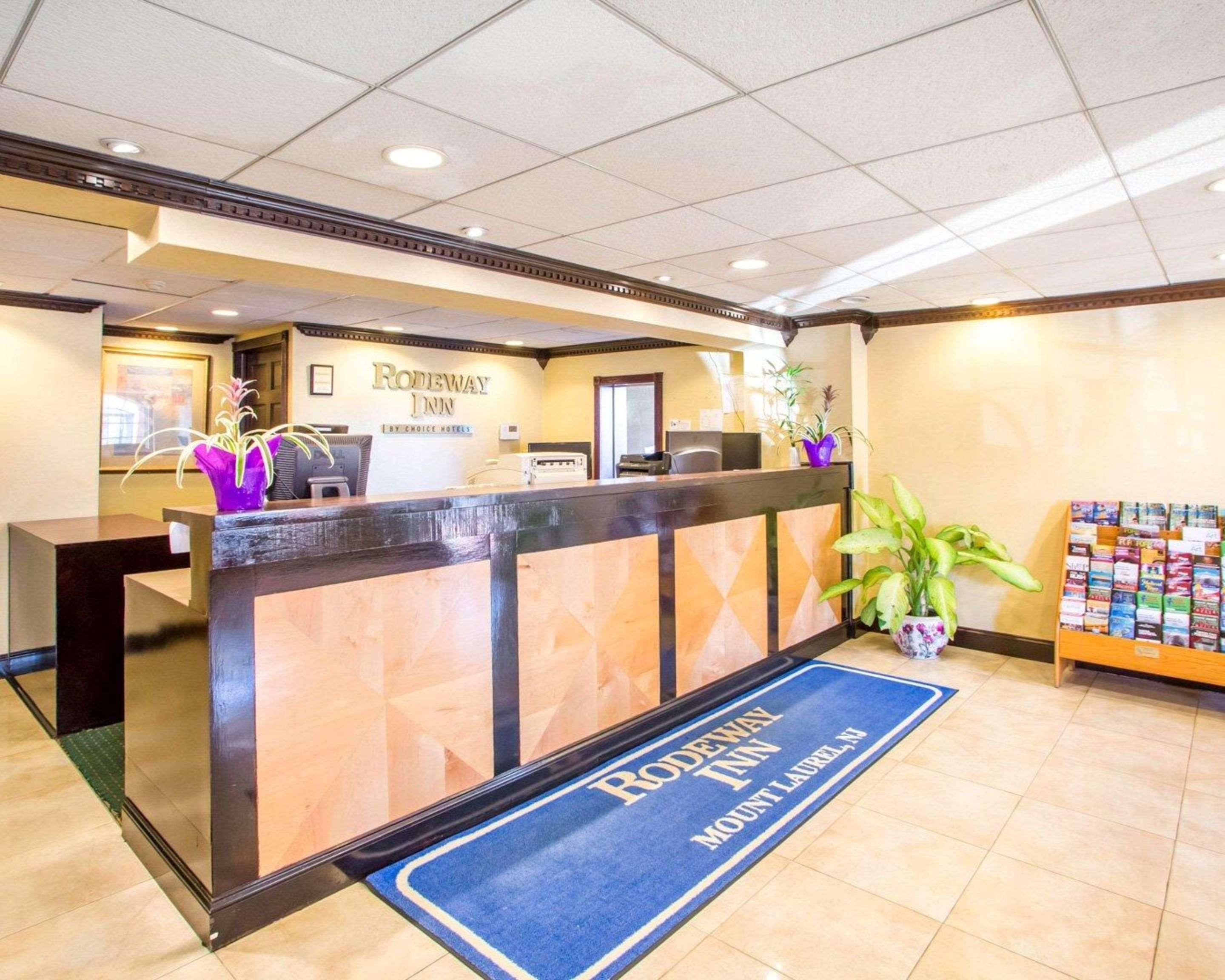 Rodeway Inn Mount Laurel Hwy 73 Luaran gambar