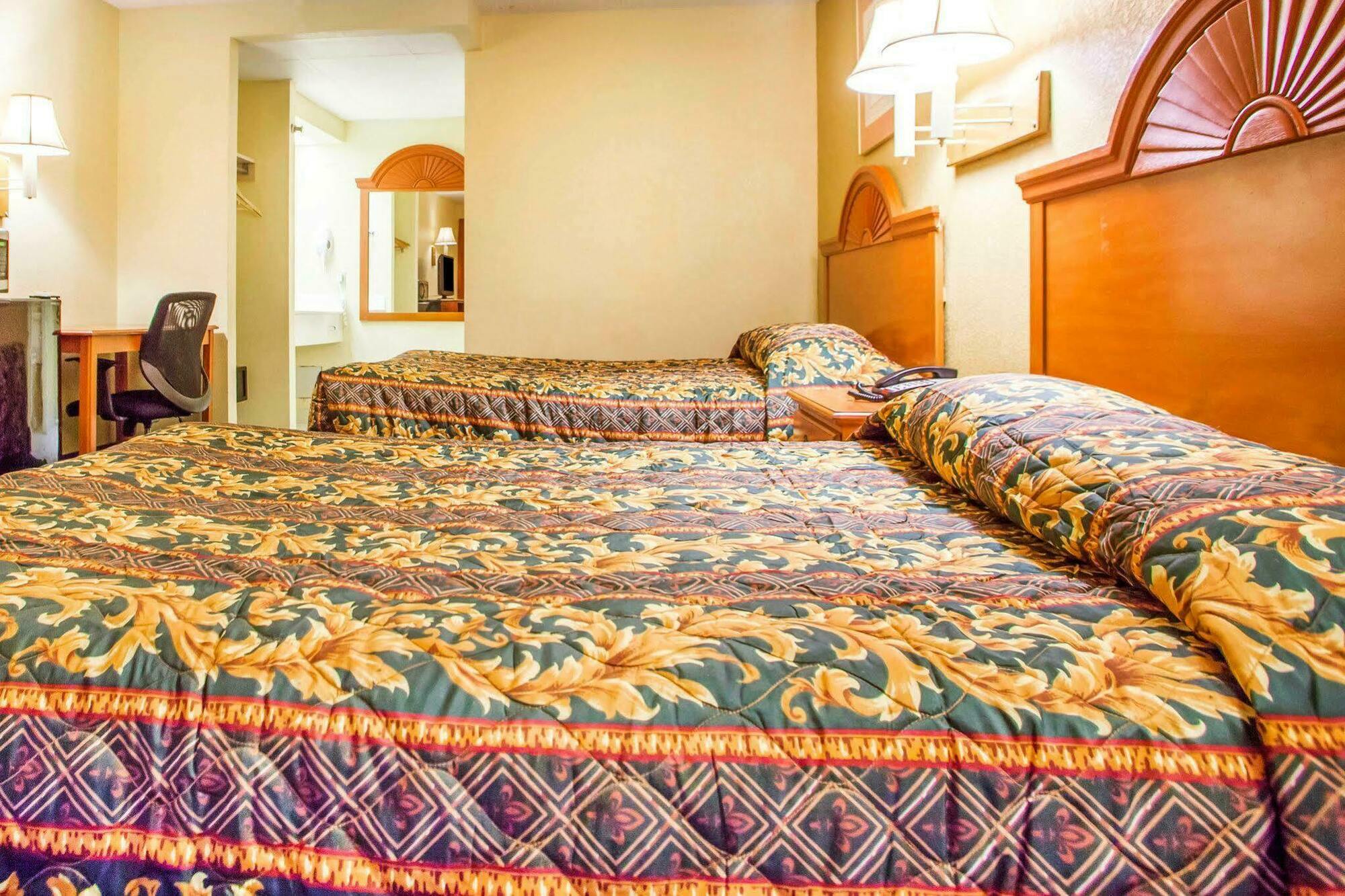 Rodeway Inn Mount Laurel Hwy 73 Luaran gambar